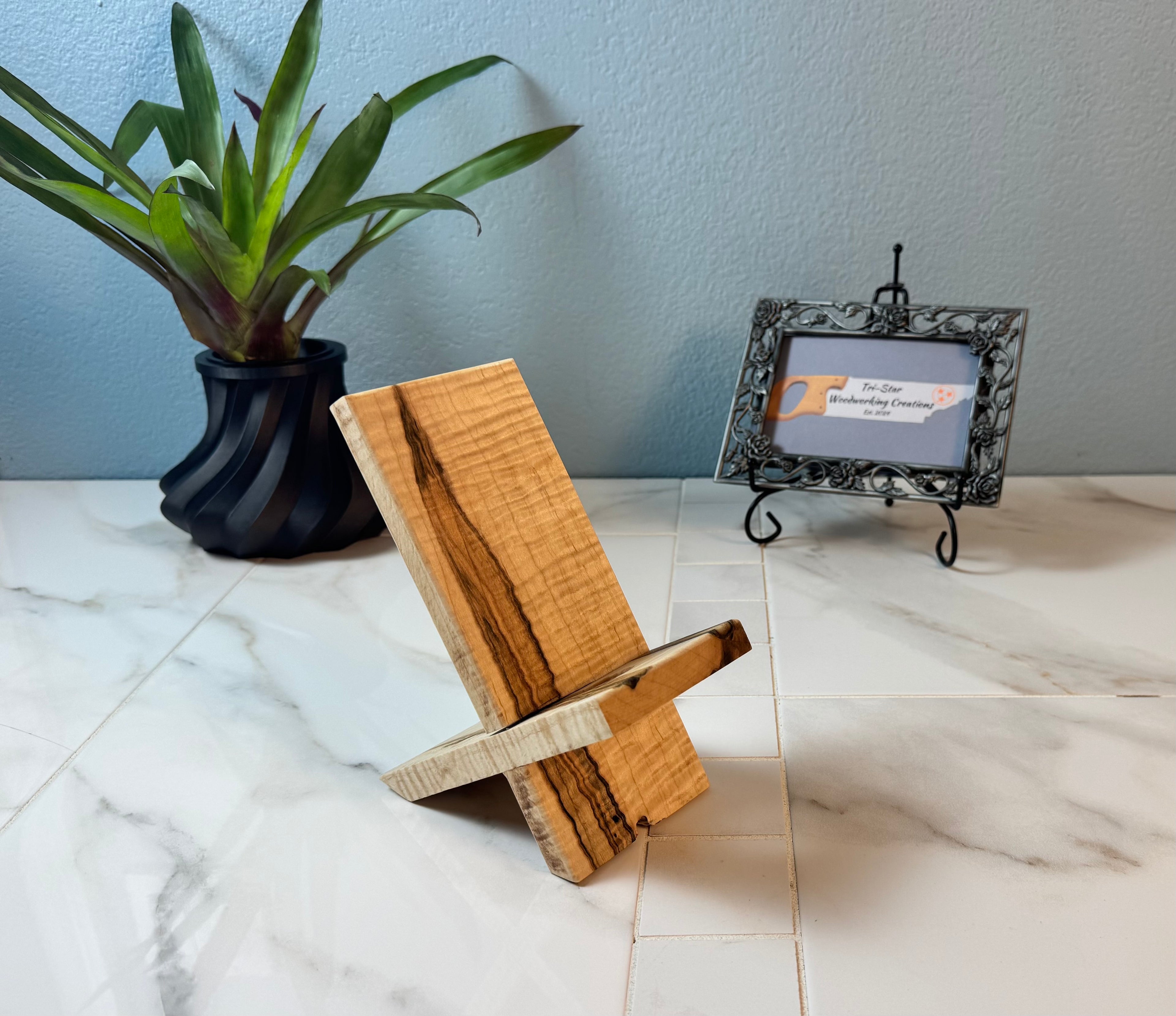 Ambrosia Maple Cell Phone Stand