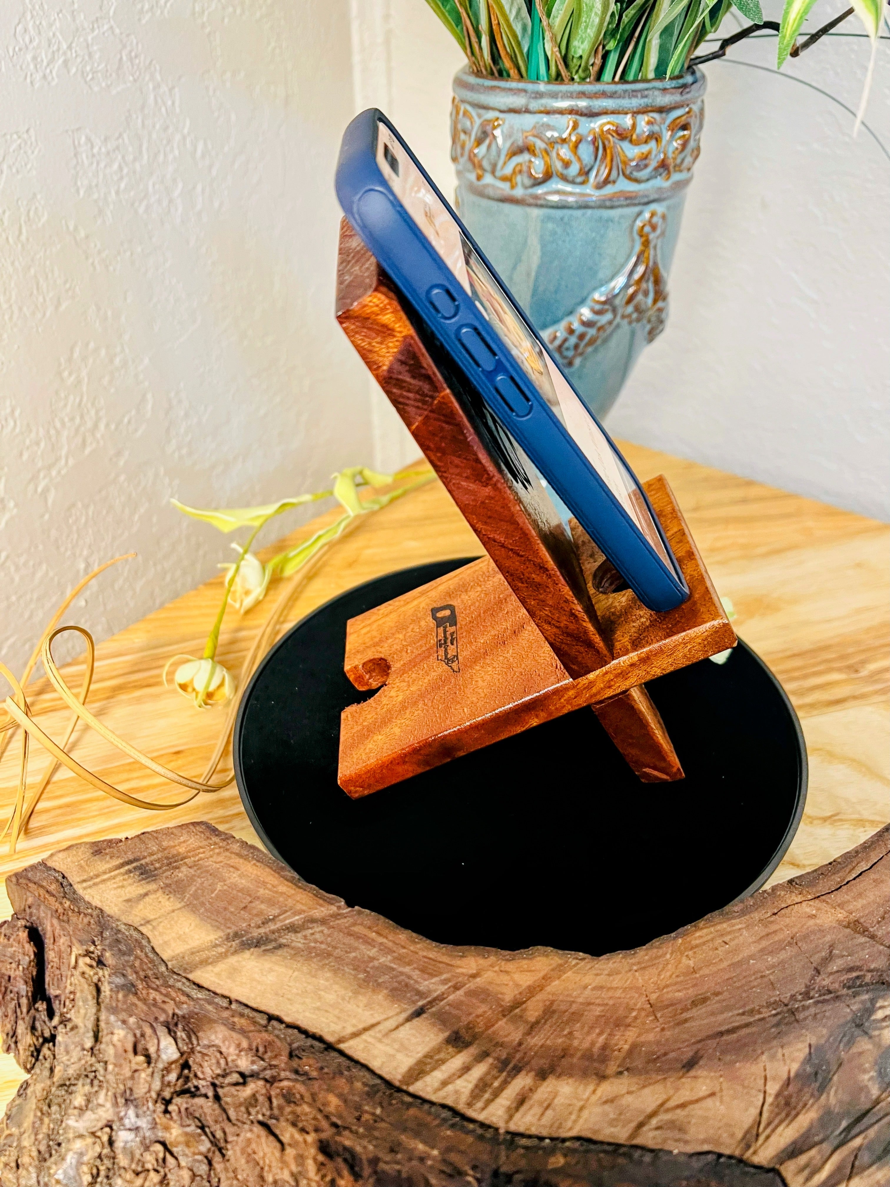 Personalized Phone Charging Stand
