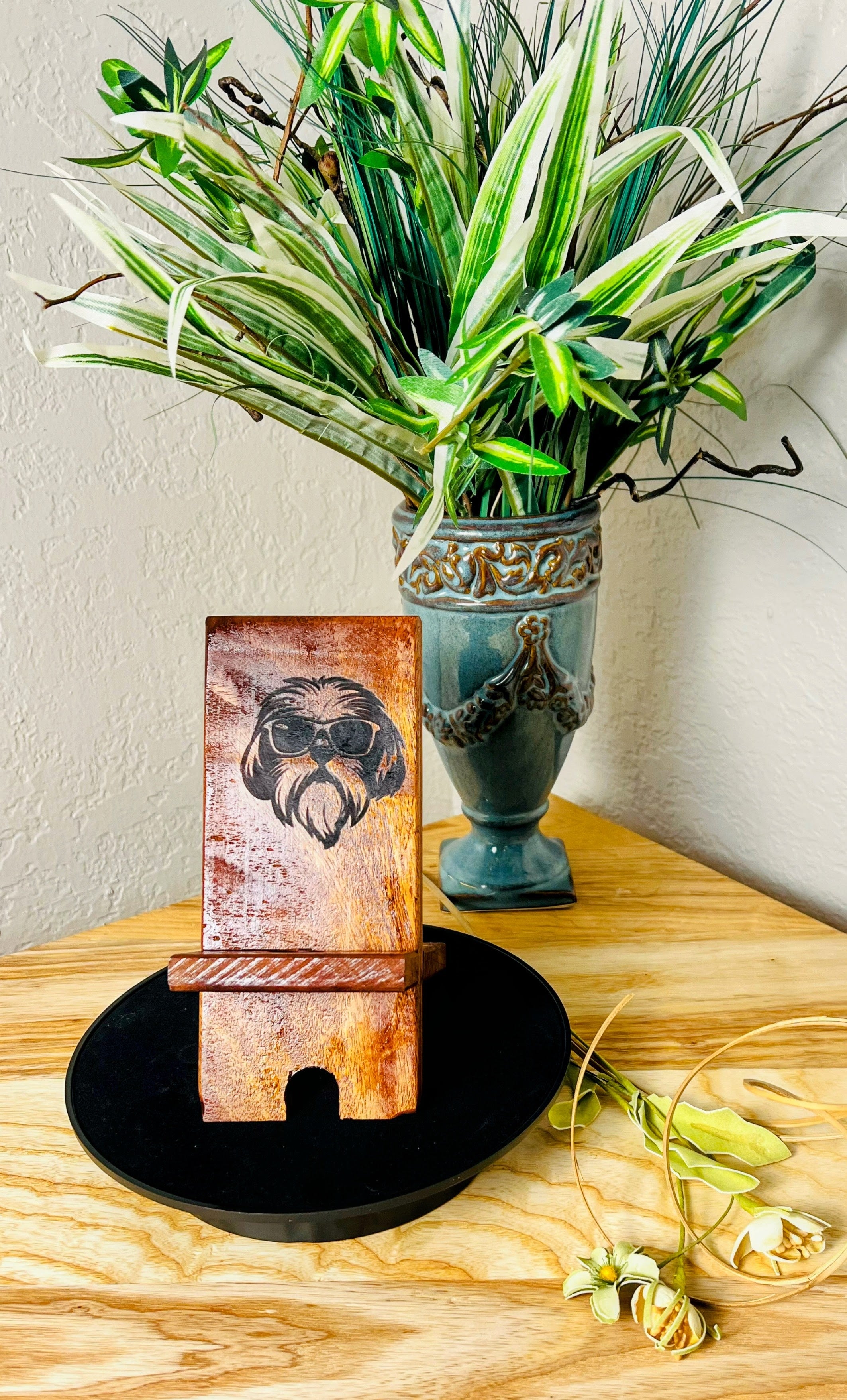 Personalized Phone Charging Stand