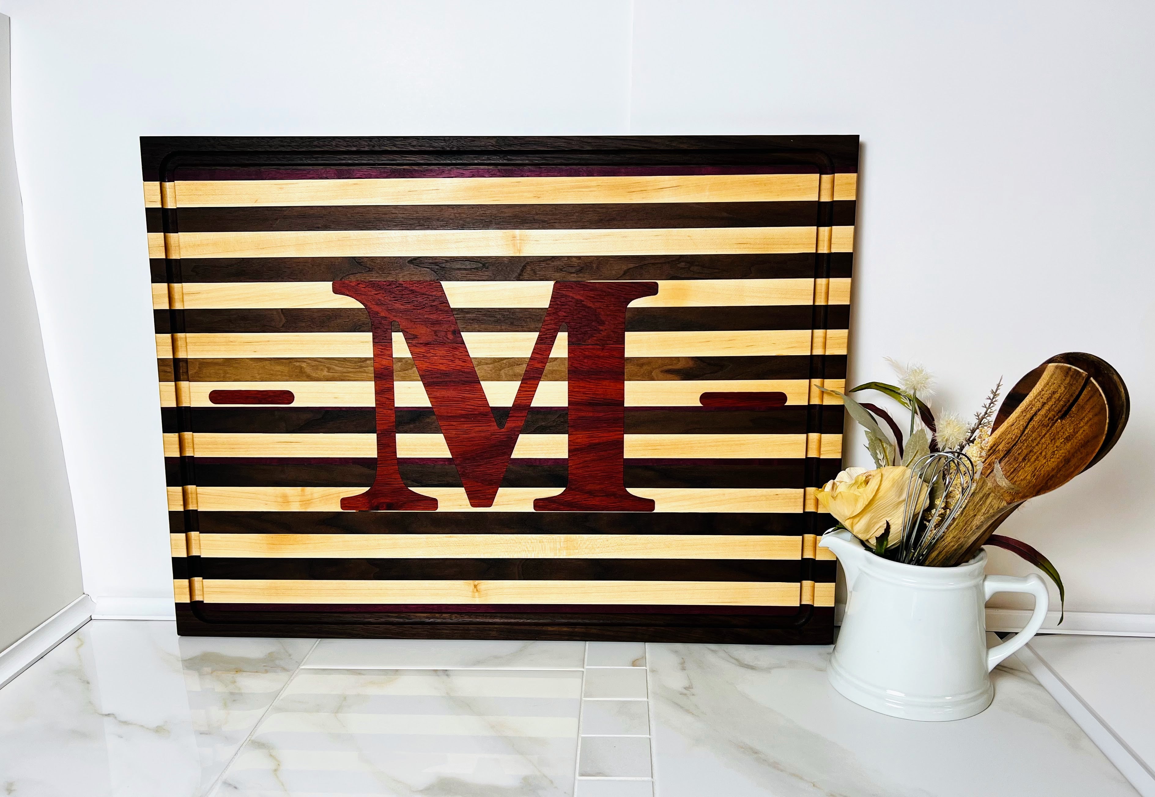 Maple / Walnut Cutting Board with Padauk Inlay