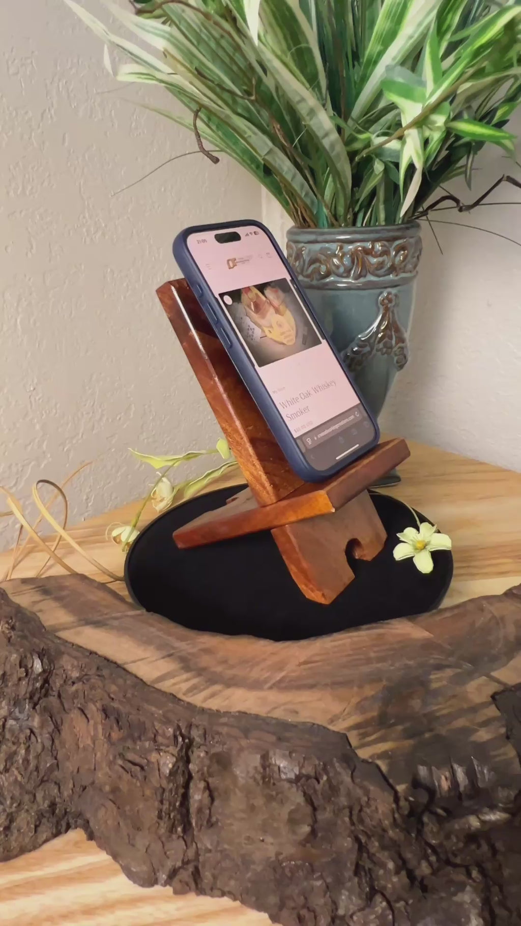 Personalized Phone Charging Stand