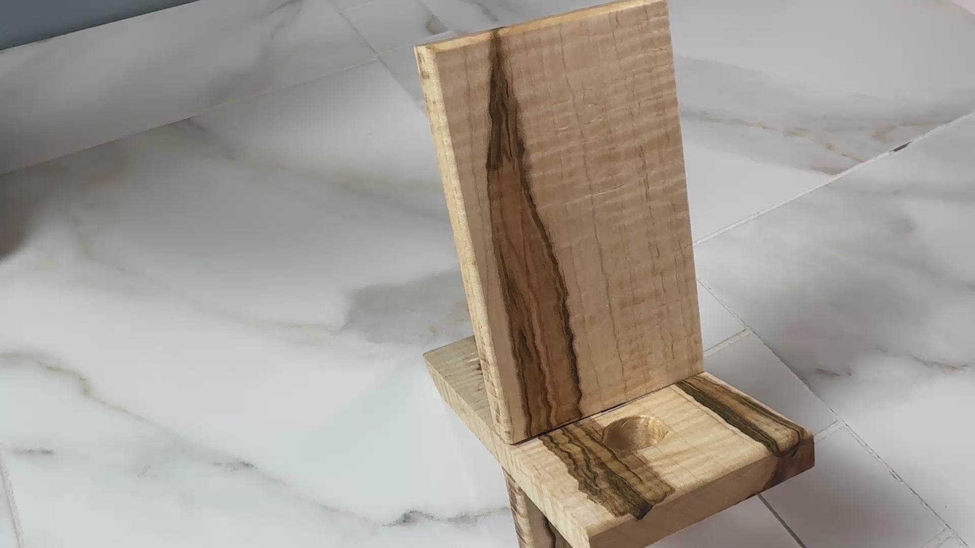 Ambrosia Maple Cell Phone Stand